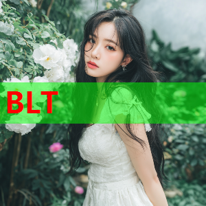 开拓者众将入场穿搭：杨瀚森帽衫加项链配饰 卡马拉短宽牛仔衫